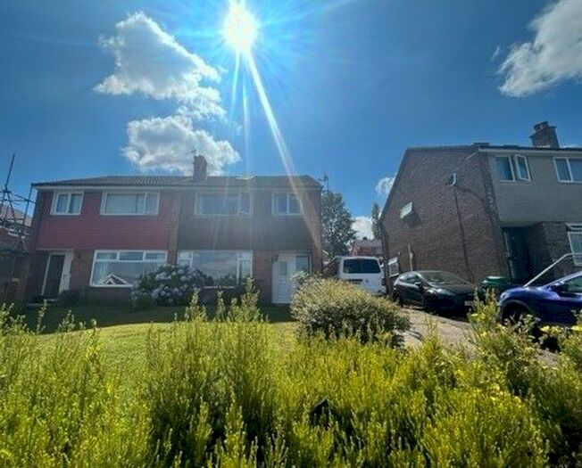 3 Bedroom Property To Rent In Kidwelly Court, Caerphilly, CF83