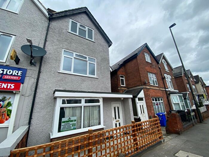 4 Bedroom Semi-Detached House To Rent In Station Road, Ilkeston, DE7