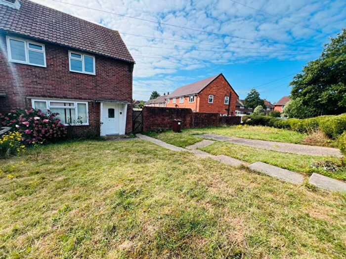 2 Bedroom Terraced House To Rent In Crawley Crescent, Eastbourne, BN22