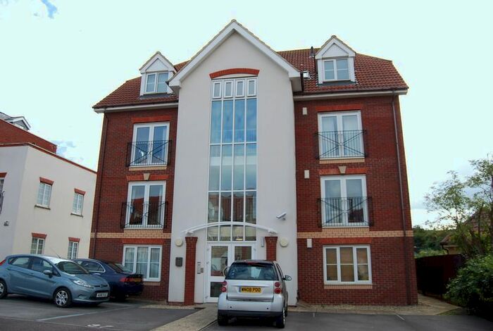 2 Bedroom Flat To Rent In Two Bed Fully Furnished Apartment, Parade Court, Bristol, BS5