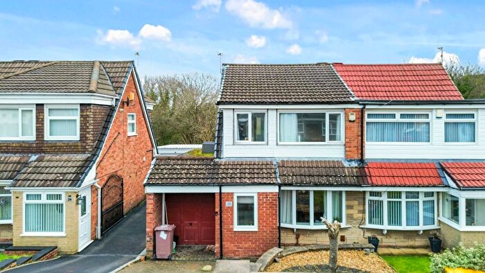 3 Bedroom Semi-Detached House For Sale In Catterall Avenue, St. Helens, WA9