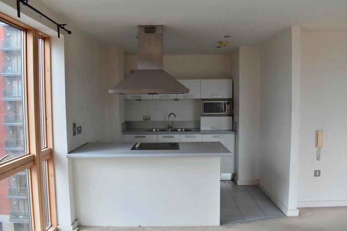 1 Bedroom Flat To Rent In A Melia House, Lord Street, Manchester, M4