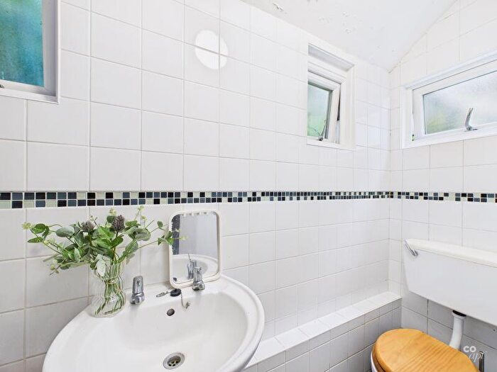 1 Bedroom Terraced House To Rent In Bear Road, Brighton, BN2