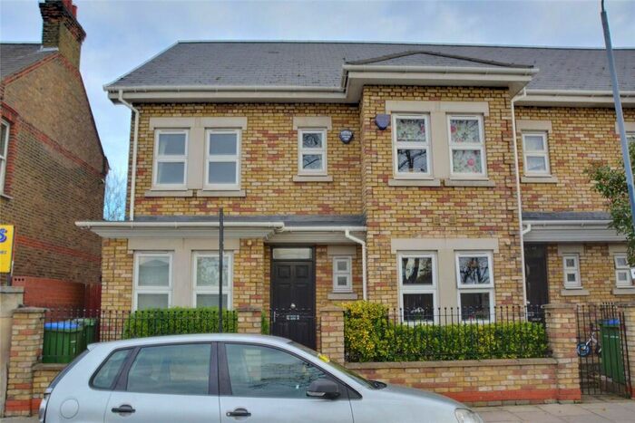 4 Bedroom End Of Terrace House To Rent In Brunswick Terrace, Banchory Road, Blackheath, London, SE3