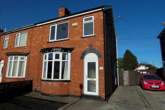 3 Bedroom Semi-Detached House To Rent In St. Margarets Walk, Scunthorpe, DN16