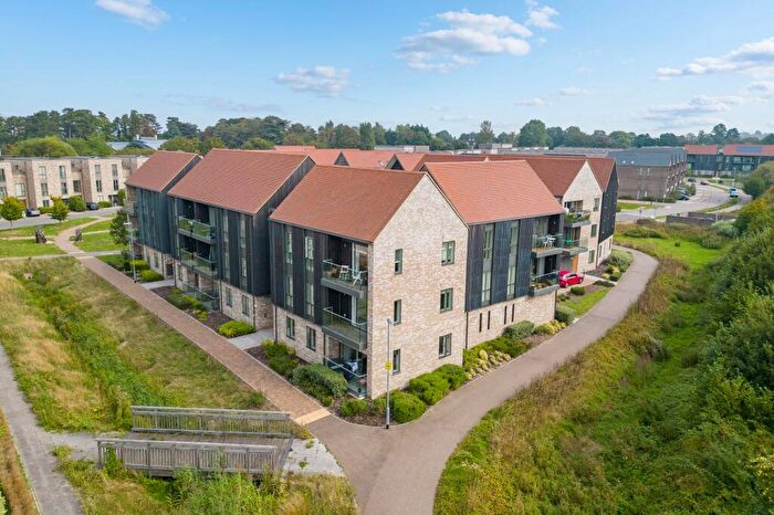 2 Bedroom Flat For Sale In Knightly Avenue, Cambridge, CB2