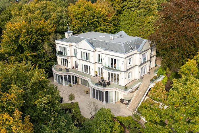 6 Bedroom Property To Rent In St. Georges Hill, Weybridge, Surrey, KT13