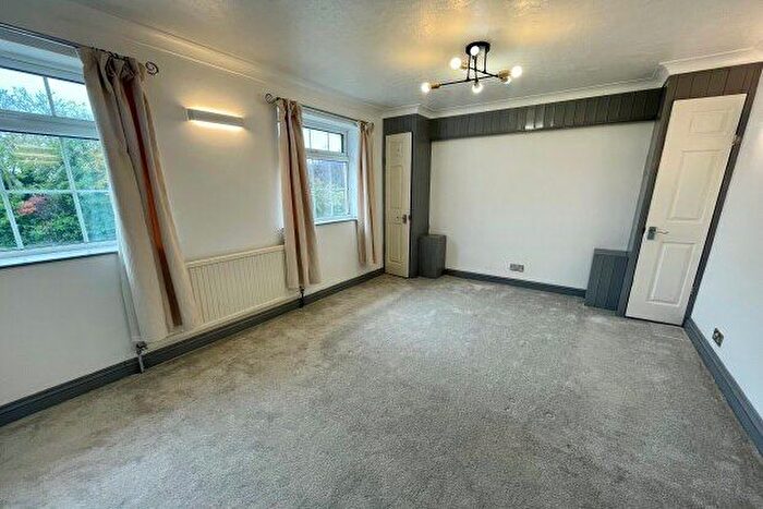 5 Bedroom Property To Rent In Laurel Close, Yaxley, Peterborough, PE7