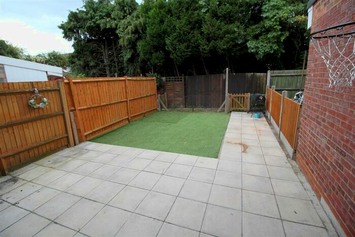 2 Bedroom Terraced House To Rent In Lilliput Avenue, Northolt, UB5