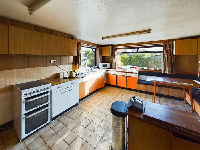 2 Bedroom Detached Bungalow For Sale In Vining Road, Prescot, L35