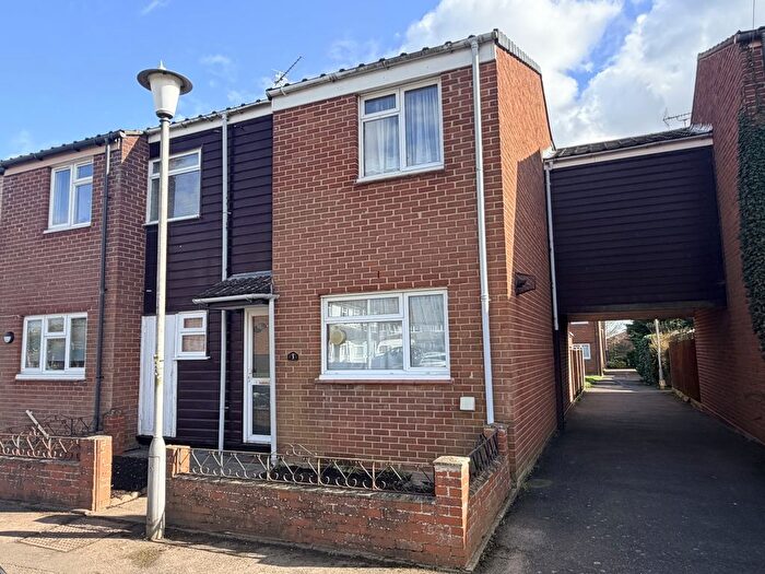 4 Bedroom Terraced House For Sale In Admirals Walk, Woodbridge, IP12