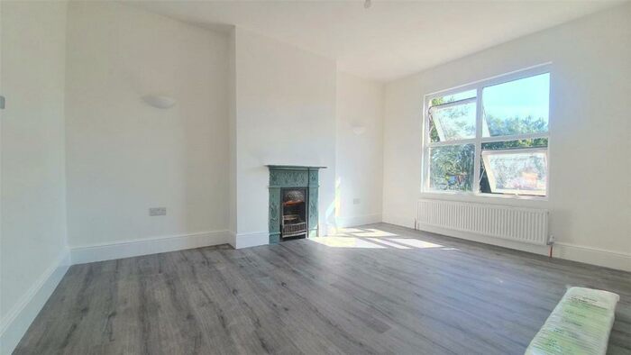1 Bedroom Maisonette To Rent In Frognal Avenue, Harrow, HA1