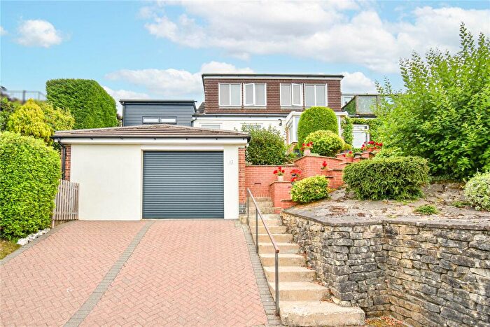 4 Bedroom Detached House For Sale In Ducks Meadow, Marlborough, SN8