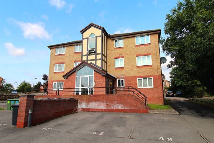 1 Bedroom Flat For Sale In Chequers Court, Bradley Stoke, BS32