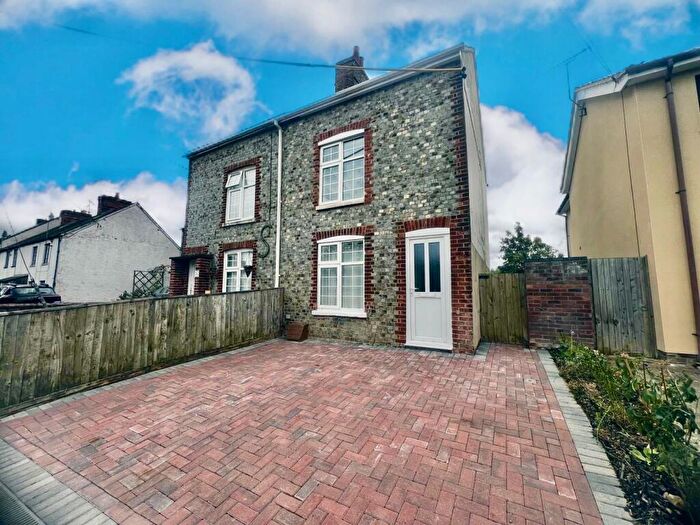 3 Bedroom Semi-Detached House To Rent In Abingdon Road, Drayton, Abingdon, OX14