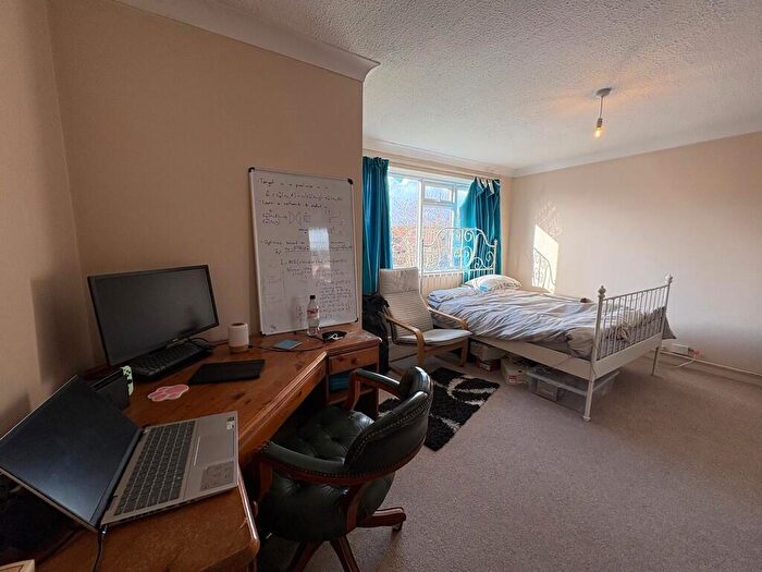 Studio To Rent In Welbeck Avenue, Southampton, SO17