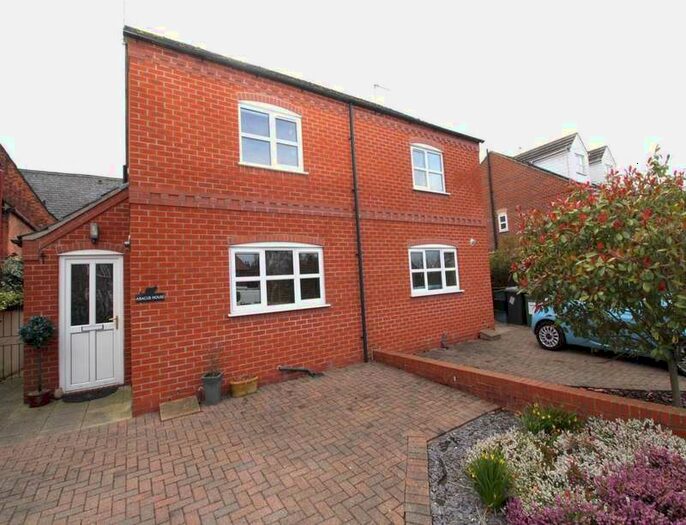 2 Bedroom Semi-Detached House To Rent In Camm Lane, Carlton, Goole, DN14