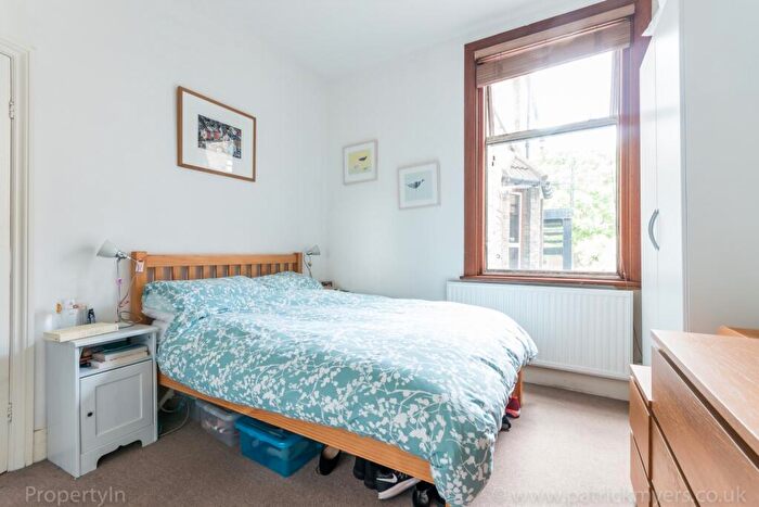 1 Bedroom Flat To Rent In Hansler Road London, SE22