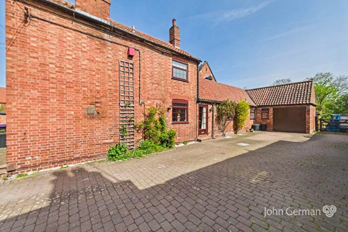3 Bedroom Detached House For Sale In School Green, East Leake, LE12