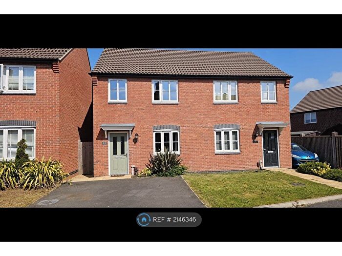 3 Bedroom Semi-Detached House To Rent In Ludlow Gardens, Grantham, NG31