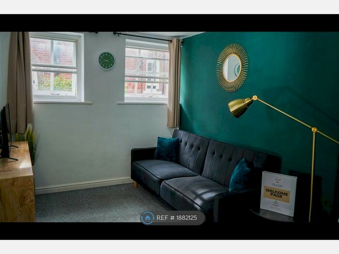1 Bedroom Flat To Rent In St. Dunstans Court, Canterbury, CT2