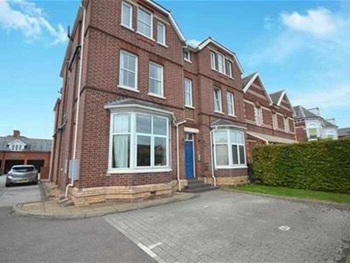 1 Bedroom Property To Rent In Alphington Road, St. Thomas, Exeter, EX2