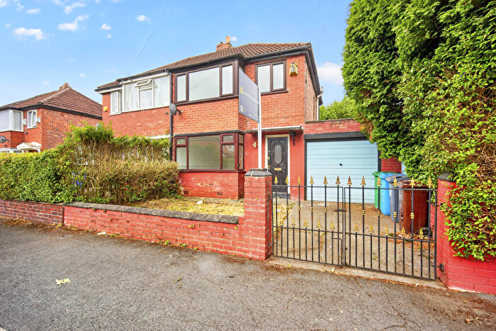 3 Bedroom Semi-Detached House For Sale In Long Street, Manchester, M18