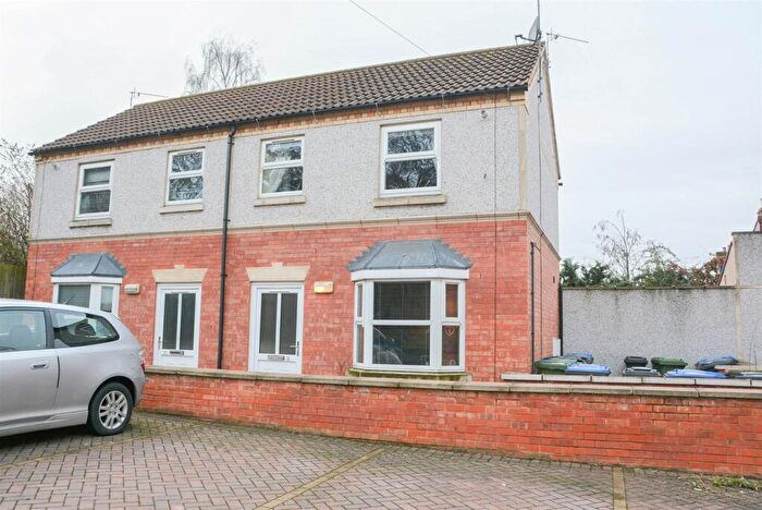 1 Bedroom Cluster House To Rent In Golding Court, East Street, Rugby, CV21
