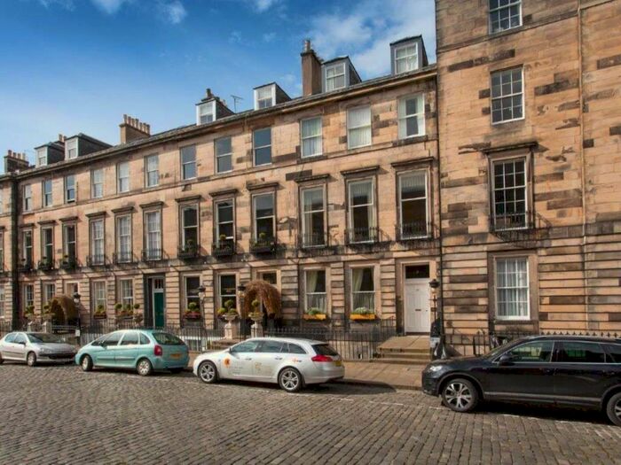 2 Bedroom Flat To Rent In Gloucester Place, New Town, Edinburgh, EH3