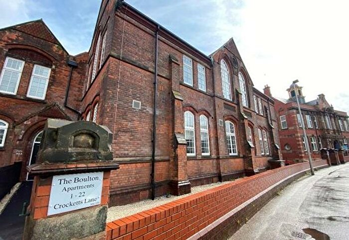 1 Bedroom Apartment To Rent In Crocketts Lane, Smethwick, B66