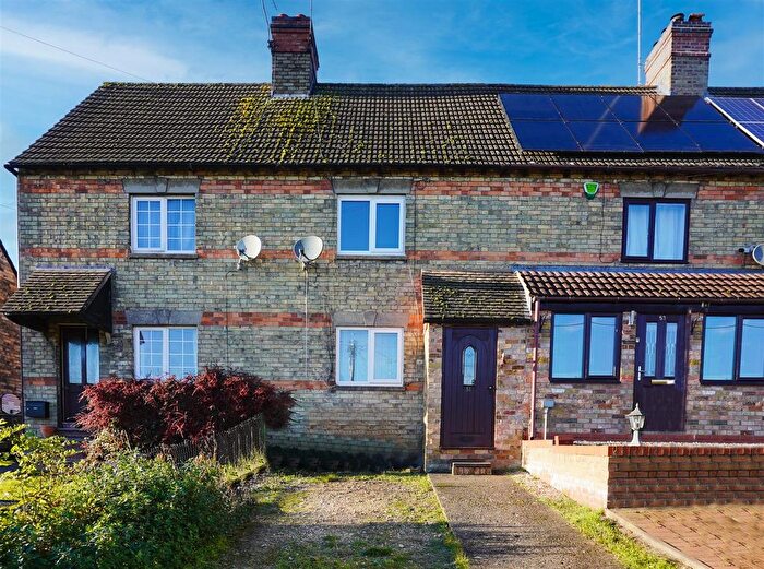 3 Bedroom Terraced House For Sale In Elm Row, Stockton, Southam, CV47
