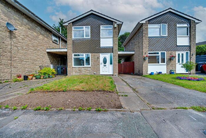 3 Bedroom Semi Detached House For Sale In Overton Close, Congleton, CW12