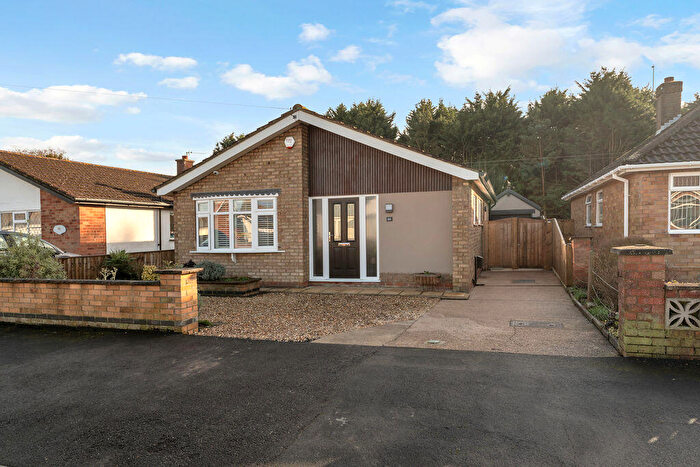 3 Bedroom Detached Bungalow For Sale In Coniston Crescent, Humberston, DN36