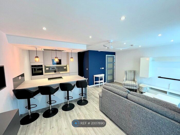 1 Bedroom Flat To Rent In Regent Street, Brighton, BN1