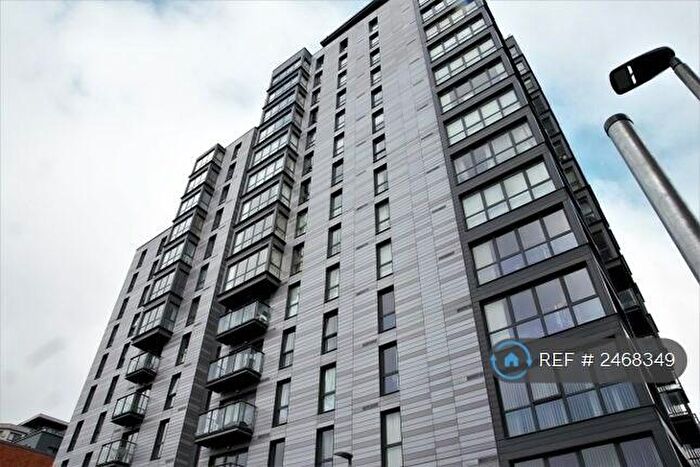 2 Bedroom Flat To Rent In Railway Terrace, Slough, SL2