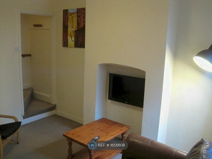 2 Bedroom Terraced House To Rent In Newlands Street, Stoke-On-Trent, ST4