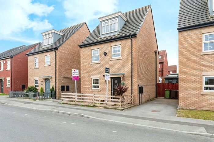 4 Bedroom Detached House For Sale In Girnhill Lane, Featherstone, Pontefract, WF7