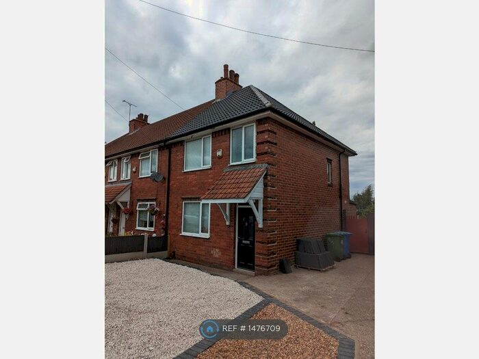 2 Bedroom End Of Terrace House To Rent In Alcock Avenue, Mansfield, NG18