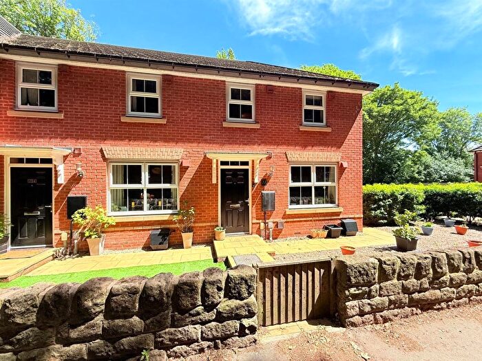 3 Bedroom Town House For Sale In Oughtibridge Valley, Main Road, Wharncliffe Side, Sheffield, S35
