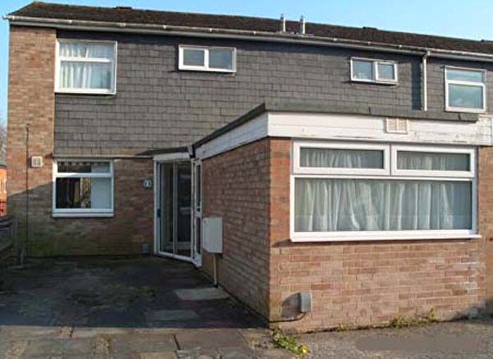 4 Bedroom Semi-Detached House To Rent In Boundary Brook Road, Oxford, OX4