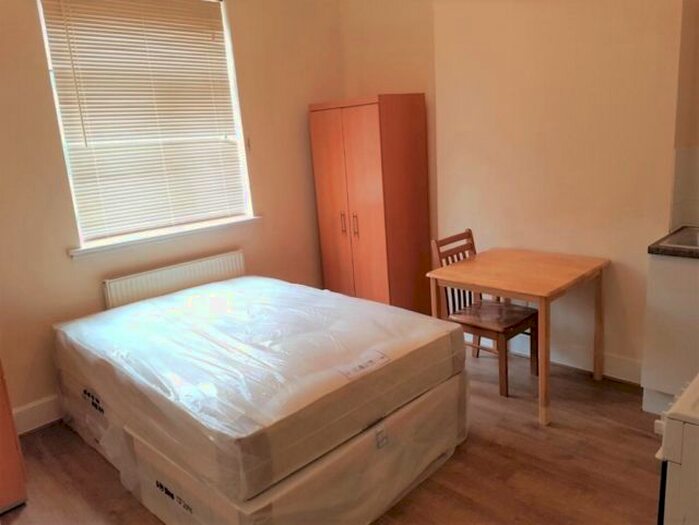 1 Bedroom Property To Rent In Homerton High Street, London, E9