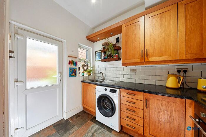 3 Bedroom Terraced House For Sale In Allington Street, Aigburth, L17