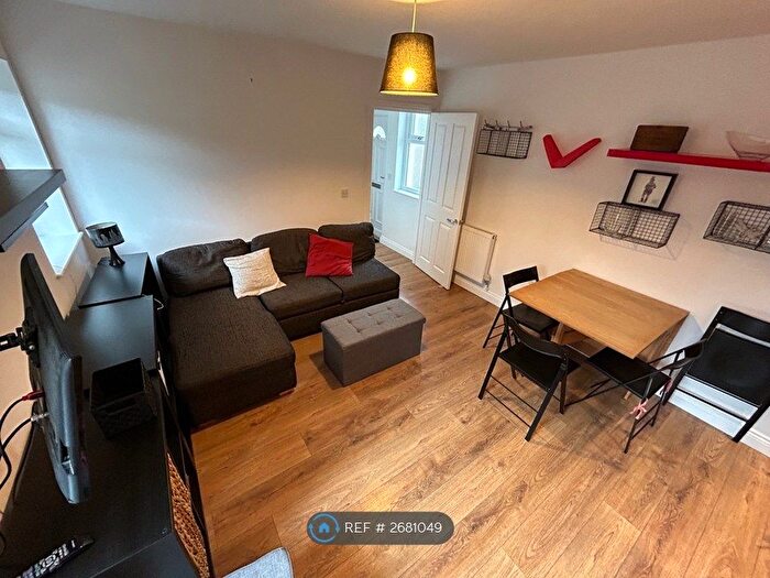 1 Bedroom Flat To Rent In Merrywood Road, Bristol, BS3