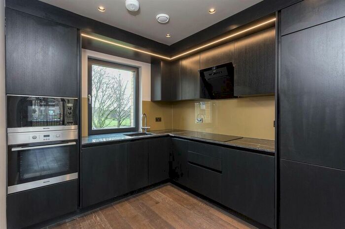 2 Bedroom Flat To Rent In Highbury New Park, London, N5