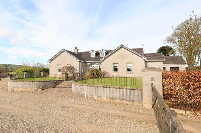 5 Bedroom Chalet Bungalow FarmHouse For Sale In Dungororan Road, Pomeroy, BT70
