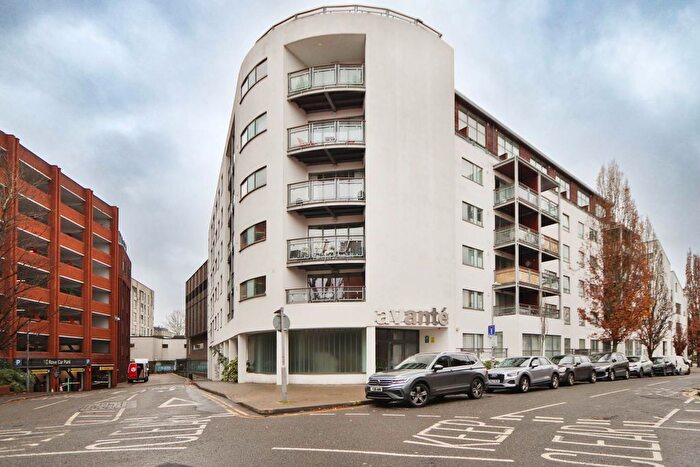 2 Bedroom Flat To Rent In Kingston Upon Thames, KT1