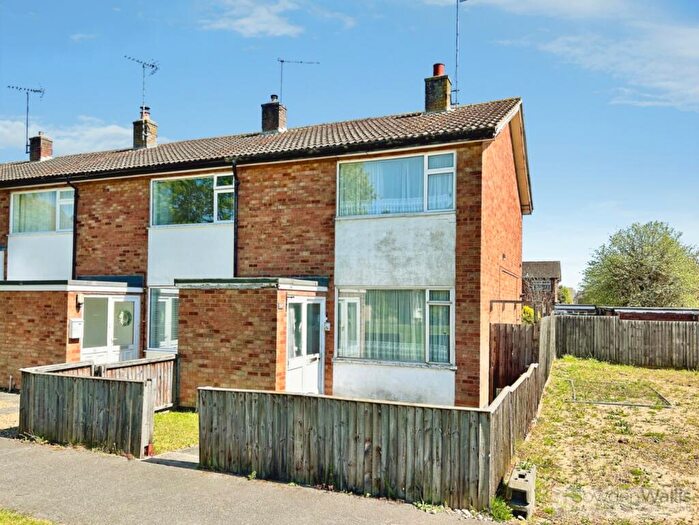 2 Bedroom End Of Terrace House For Sale In Haddon Road, Stamford, PE9