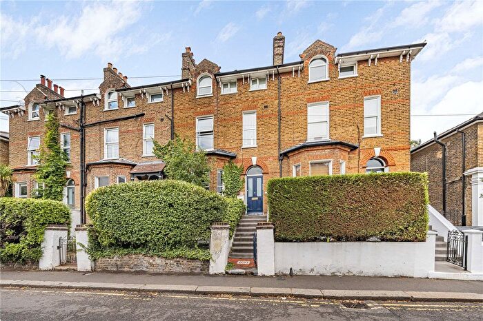 1 Bedroom Flat For Sale In Woodlands Road, Isleworth, TW7