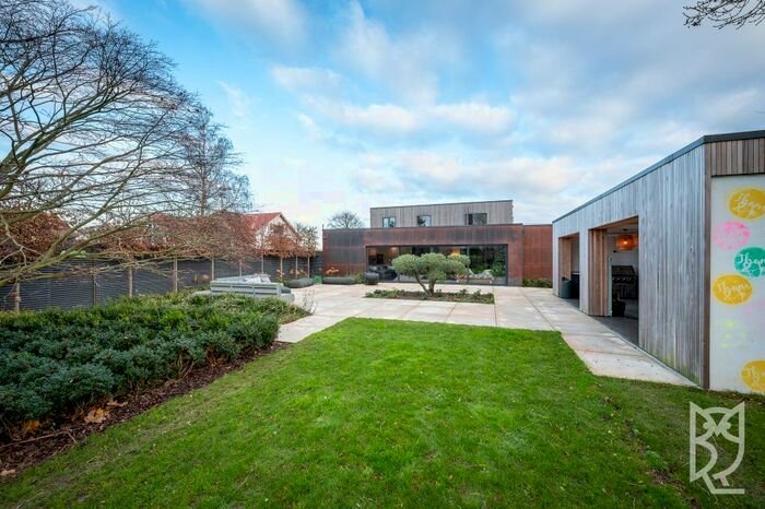 6 Bedroom Detached House For Sale In Crown Lane, Tendring, Colchester, Essex, CO16