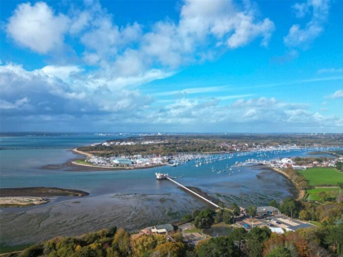 3 Bedroom Terraced House For Sale In Newtown Road, Warsash, Southampton, Hampshire, SO31